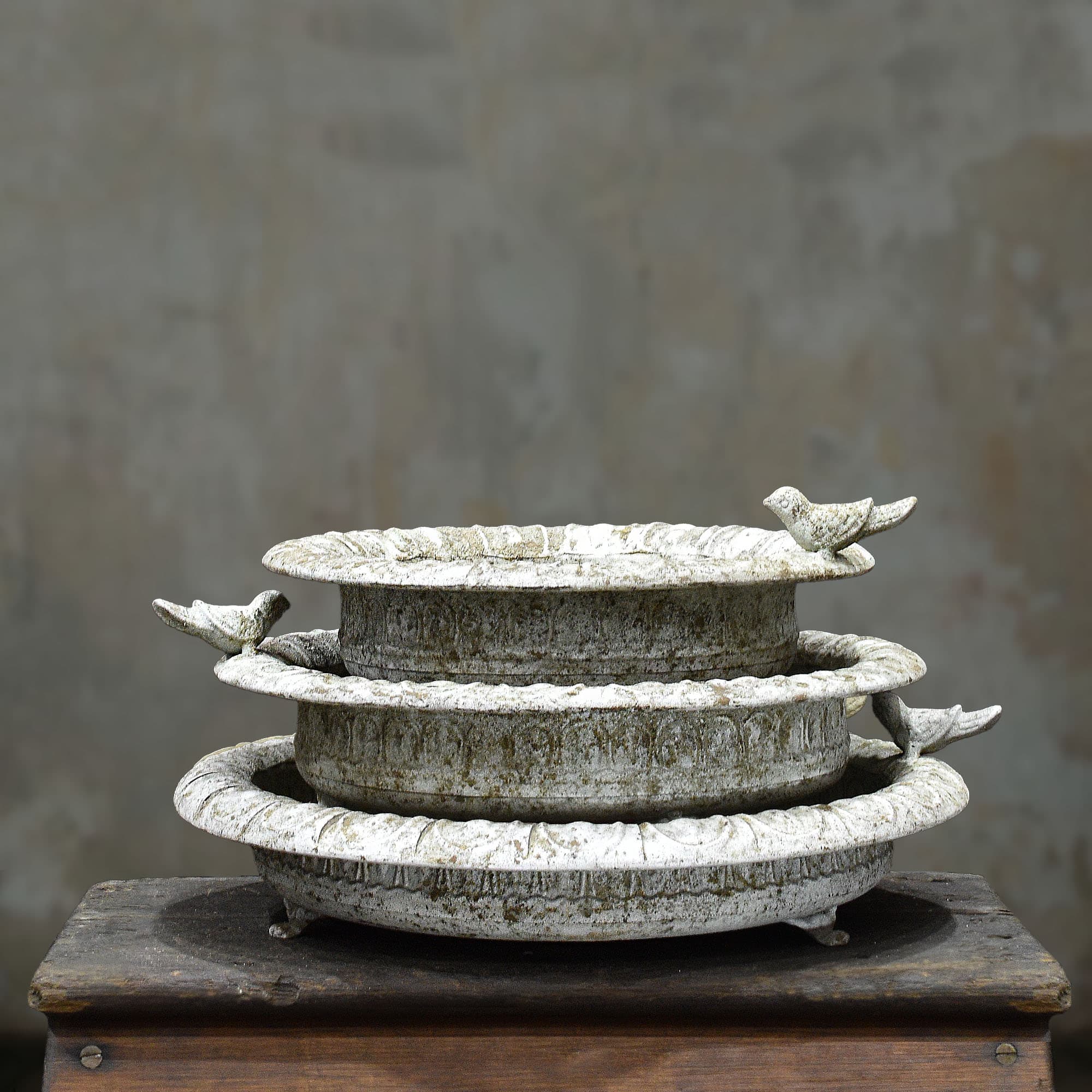 Paloma Shallow Dish With Bird - Blanca (Set Of 3)